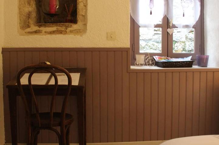 Gîte pour 4 personnes, avec terrasse à Turenne - 3