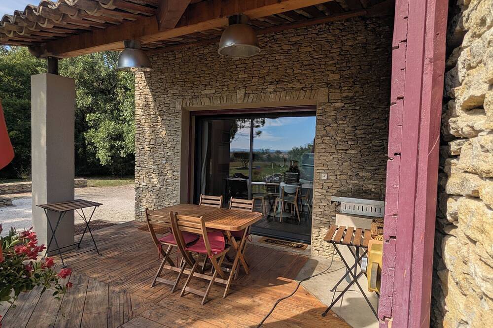 'Mas des Sources' Gîte indépendant,Très Jolie vue, intérieur contemporain cosy in L'Isle-sur-la-Sorgue, Vaucluse