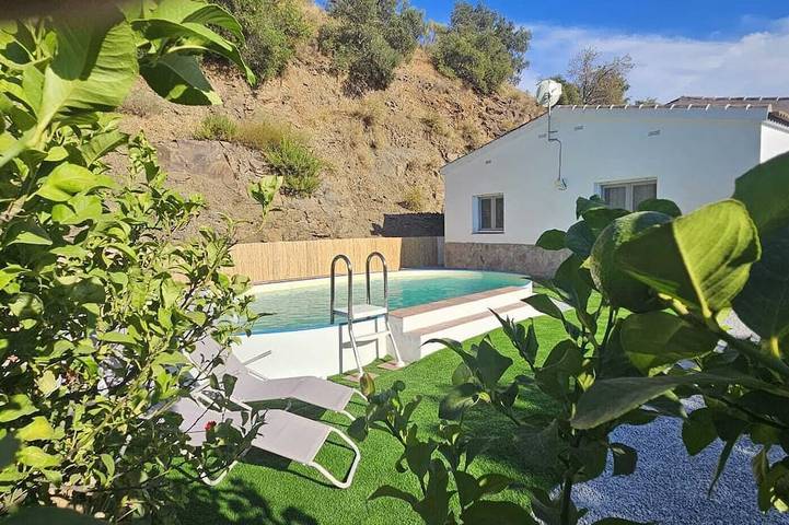 Ferienhaus für 5 Personen, mit Terrasse in Sayalonga