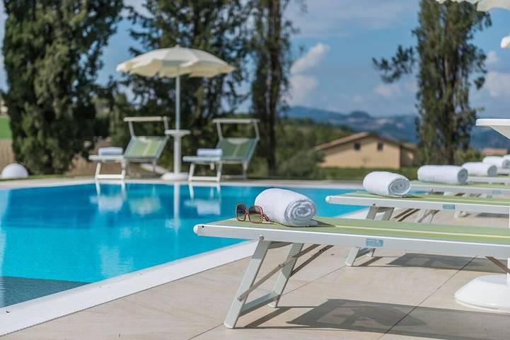 Ferienhaus für 14 Personen, mit Garten