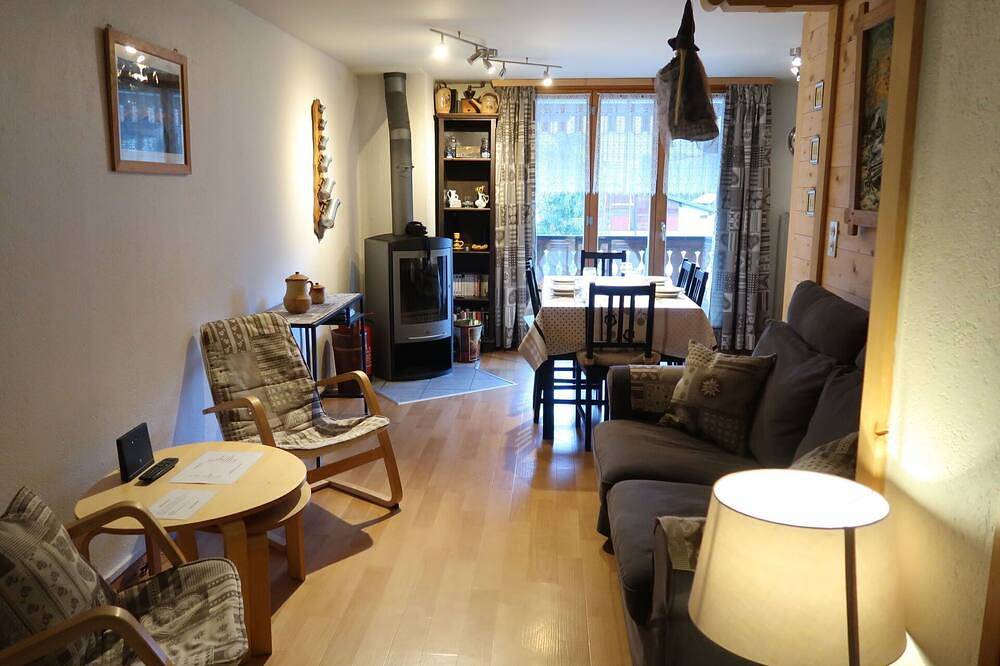Ganze Wohnung, Gemütliche Wohnung für 4 Personen mit  W-Lan, Tv, Balkon und Panoramablick in Les Diablerets, Ormont-Dessus (Les Diablerets)