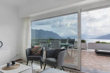 Bungalow per 4 Persone in Brezzo di Bedero, Alpi Occidentali, Foto 2