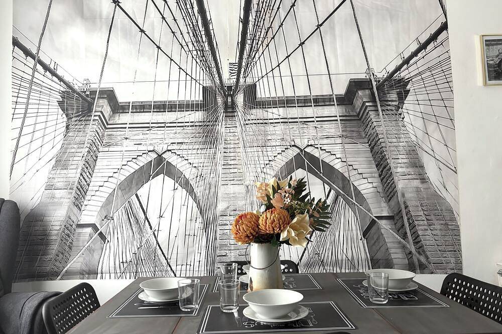 Entire apartment, \"Casa 1931 \" Breakfast, free Wifi! in Valladolid, Valladolid Province