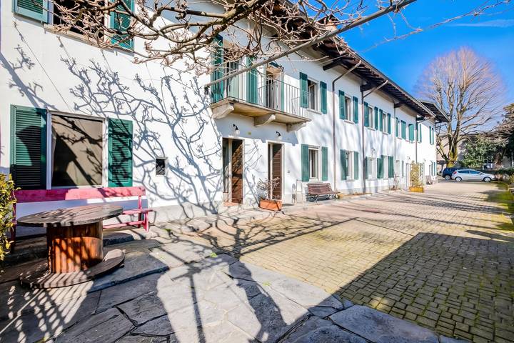 Ferienhaus für 5 Personen, mit Balkon und Seeblick in Lago Maggiore (Lombardei) - 2