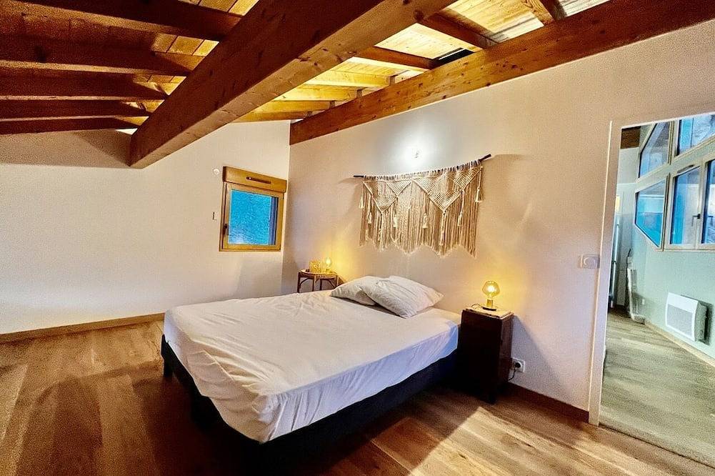 Appartement entier, Superbe appartement neuf dans un village de montagne in Le Moutaret, Isère