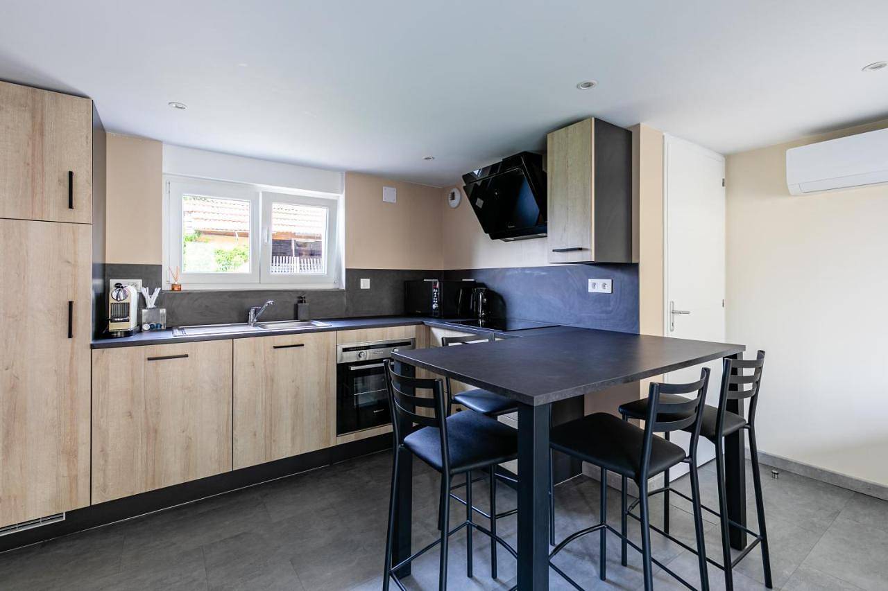 Appartement entier, One-Bedroom Apartment in La Wantzenau, Région de Strasbourg