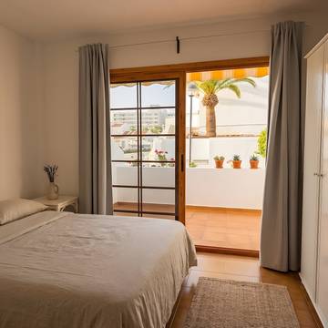 Apartment for 3 People in Playa de Troya, Adeje, Photo 2