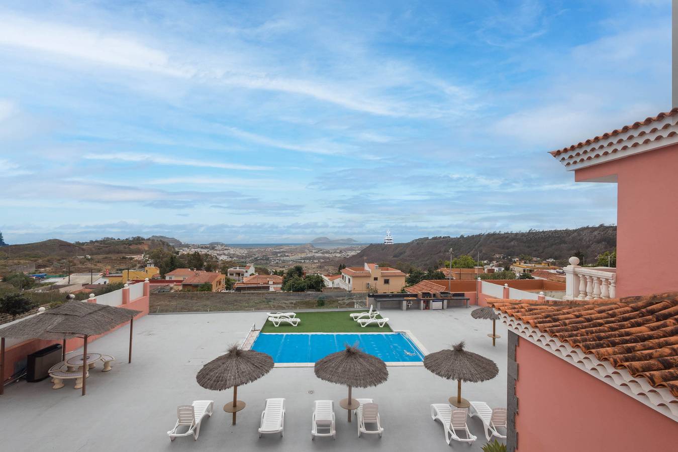 4Br Chalet El Romero-Private Pool, Bbq & Chill in Los Portales, Arucas (municipio)