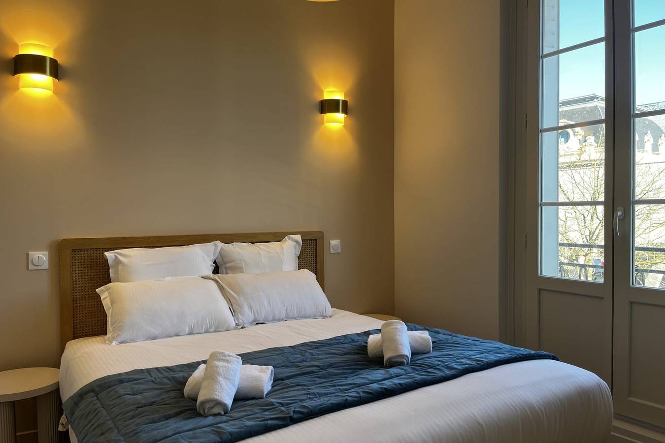 Appartement entier, Appartement T3 pour 4 personnes, Climatisation, Terrasse - Gare Saint-Jean in Bordeaux, Région de Bordeaux