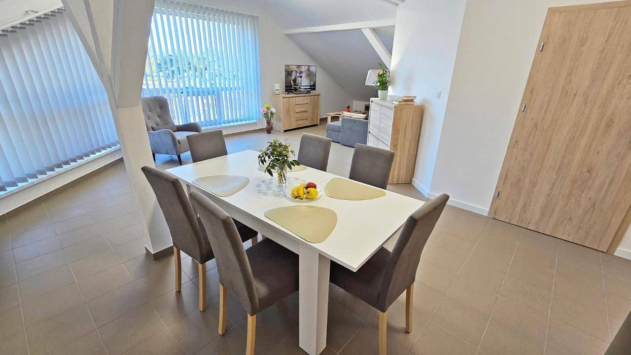 Ganze Wohnung, Two-Bedroom Apartment in Mrzeżyno, Powiat gryficki