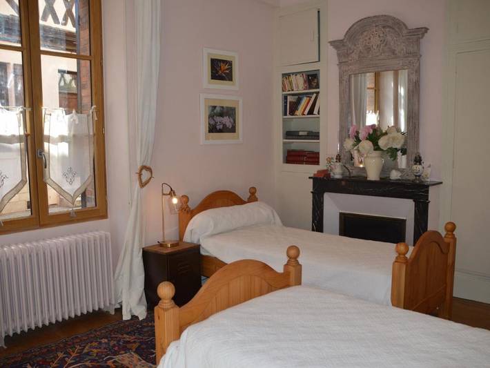 Location de vacances pour 8 personnes, avec terrasse à Aubigny-sur-Nère - 2