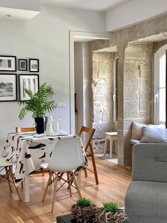 Apartamento para 4 personas, con Terraza además de Jardín y Piscina en Mondariz-Balneario