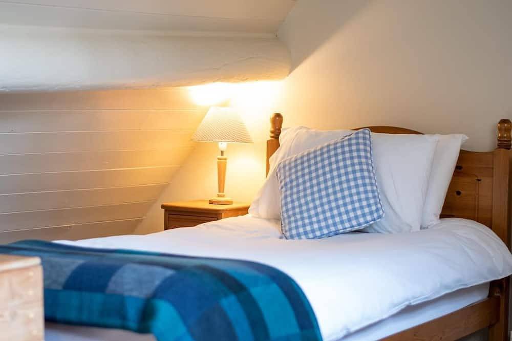 2 Bed in Whitby (oc-r579) in Robin Hood's Bay, North York Moors National Park
