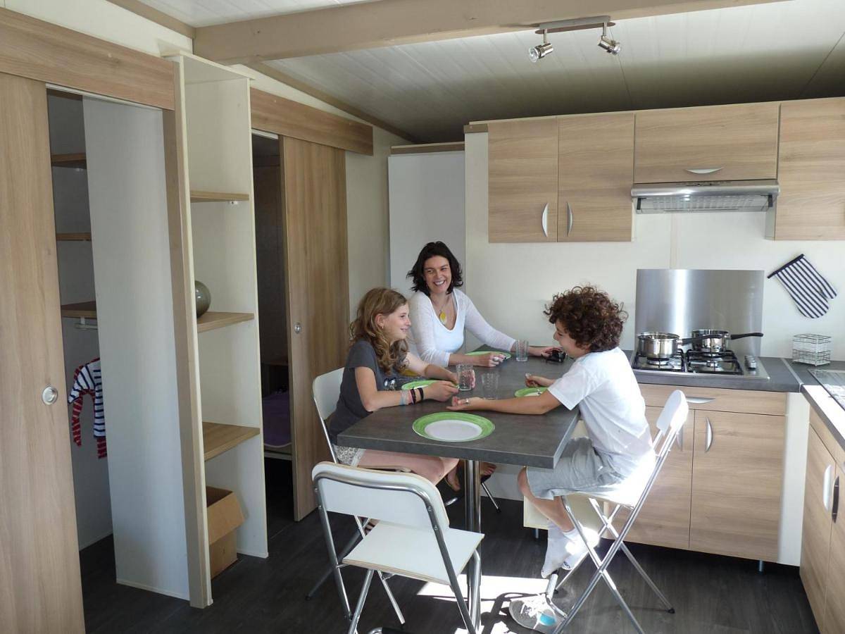 Two-Bedroom Chalet in Tamniès, Périgord Noir