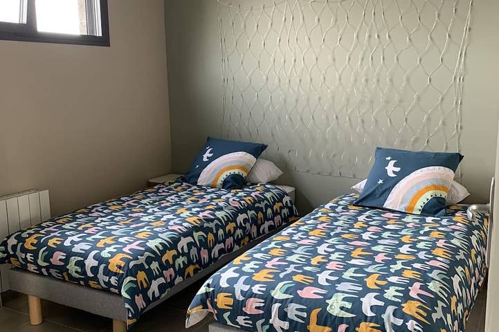 Gîte pour 6 personnes, avec balcon et jardin à Saint-Pantaléon-de-Larche - 2