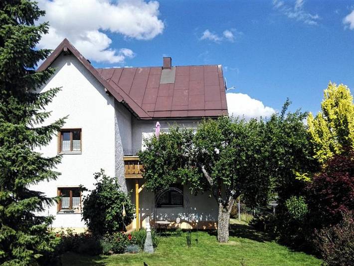 Ferienwohnung für 4 Personen, mit Terrasse und Garten