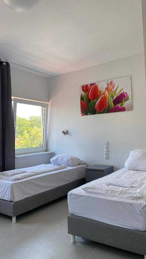 Hotel für 4 Personen, mit Terrasse und Ausblick - 1