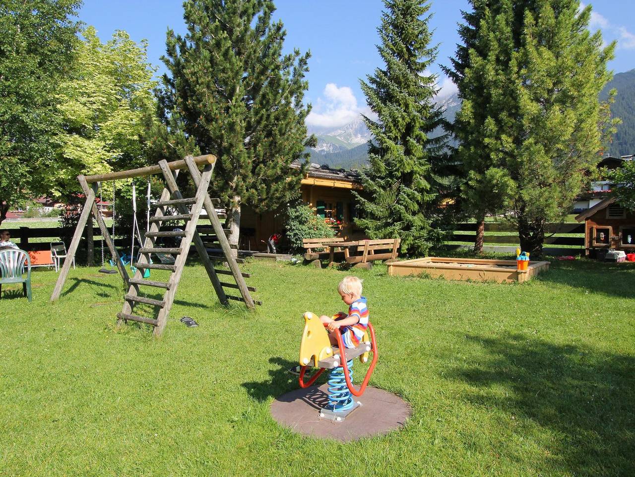 Ganze Ferienwohnung, Chalet Cristall - Ferienwohnung Nr.1 in Leutasch, Innsbruck Land