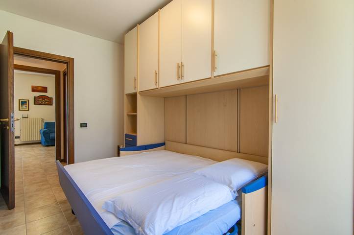 Ganze Wohnung, Kedimore - GoldenHouse Lazise in Lazise, Gardasee-Berge