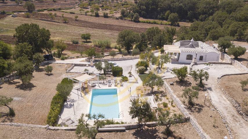 Ferienhaus für 9 Personen, mit Terrasse und Garten