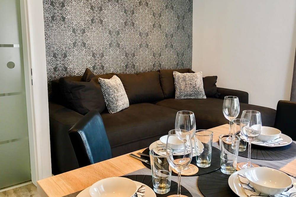 Ganze Wohnung, Schöne, neue Ferienwohnung am Rhein und mit Südbalkon in Bingen am Rhein, Landkreis Mainz-Bingen