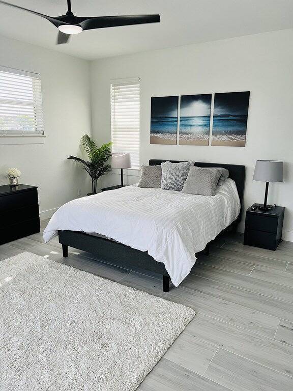 Wow! Luxury Punta Gorda waterfront home; Heated Pool, golf community; Wow factor in Punta Gorda, Charlotte County