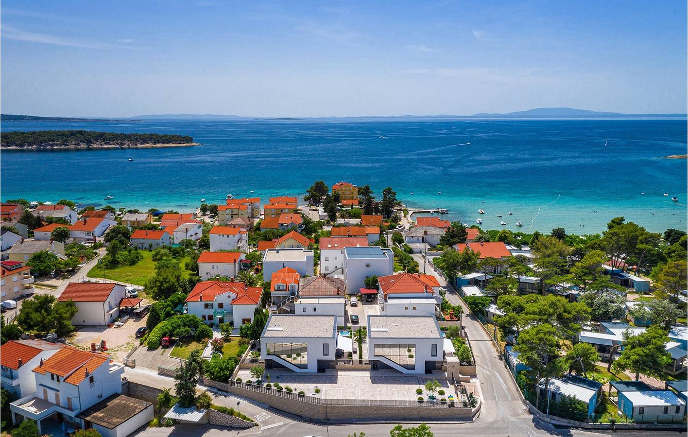 Charmante 240 m² große Wohnung mit Pool, WLAN und Strand in der Nähe in Plaža Padova III, Banjol