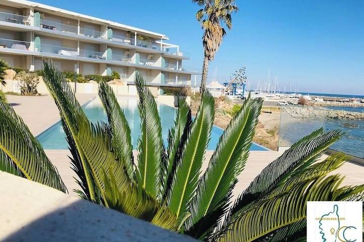 Appartement entier, Appartement 2 ch- 5 pers résidence de luxe en front de mer-piscine in Sari-Solenzara, Arrondissement de Sartène