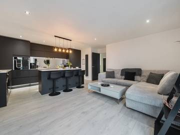 Apartment for 2 People in Surrey, South East England, Photo 2