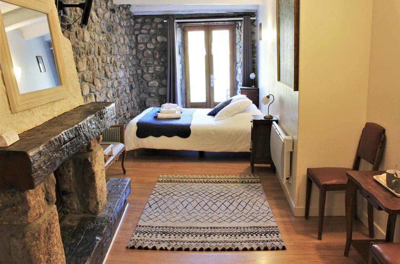 L'Auberge De Montpezat in Montpezat-sous-Bauzon, Parc naturel régional des Monts d'Ardèche
