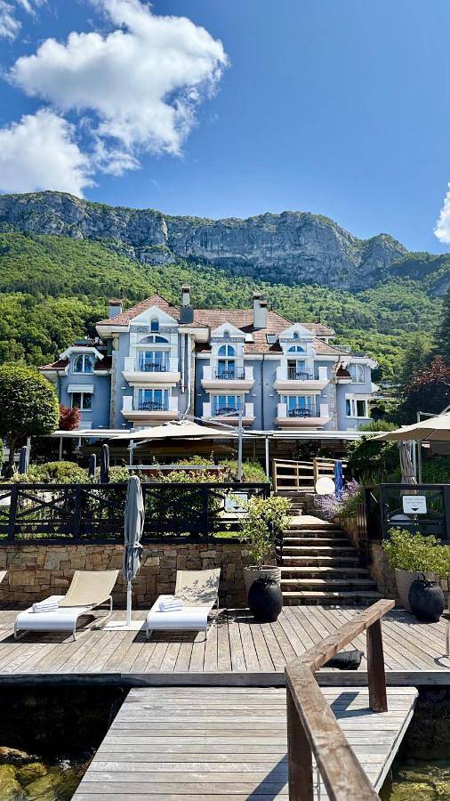 Hôtel pour 2 personnes, avec sauna ainsi que jacuzzi et jardin