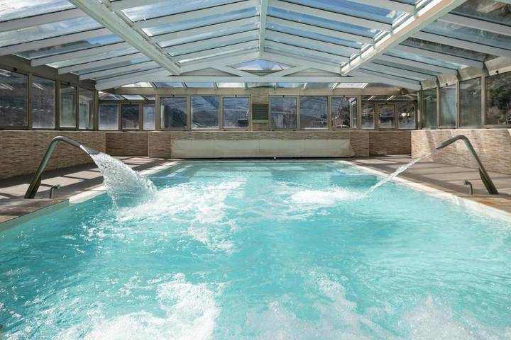 Hôtel pour 2 personnes, avec terrasse ainsi que sauna et piscine à Andorre-la-Vieille - 3