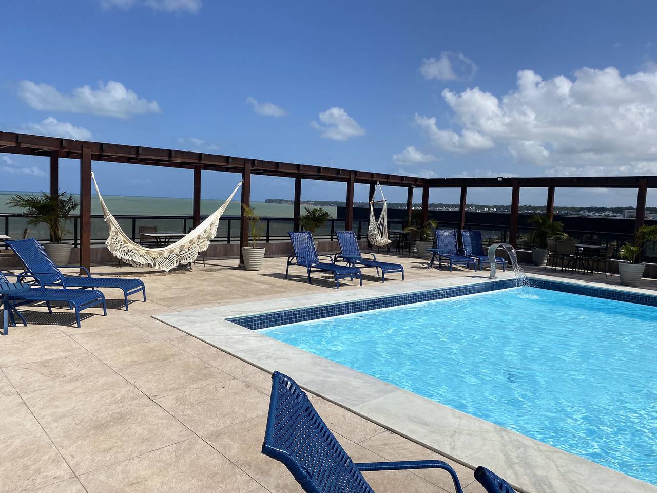 Geheel appartement, Vakantieappartement voor 5 personen met tuin in Cabo Branco, João Pessoa (gemeente)