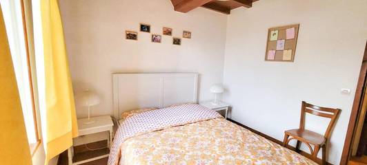 Gîte pour 6 personnes, avec jardin à Longueville