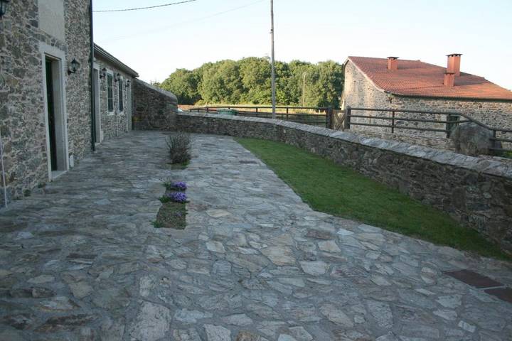 Casa rural para 2 personas, con Terraza y Jardín en Arzúa