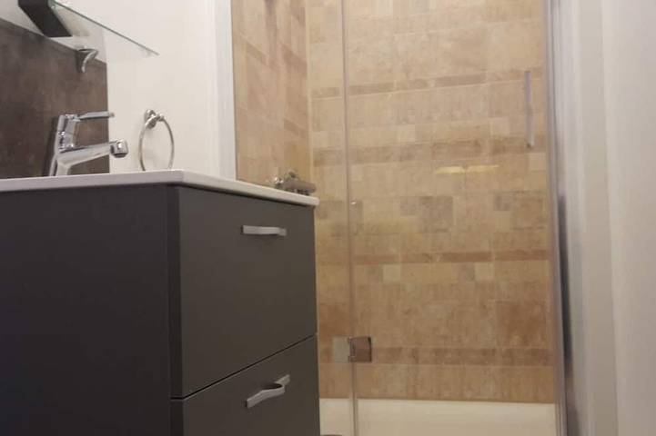 Gîte pour 4 personnes, avec terrasse ainsi que jardin et piscine à Clairac (Lot-et-Garonne) - 4