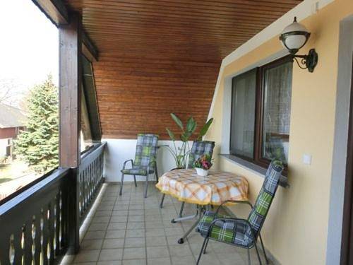 Ferienwohnung für 4 Personen, mit Balkon und Terrasse sowie Garten und Ausblick in Radeberg - 2