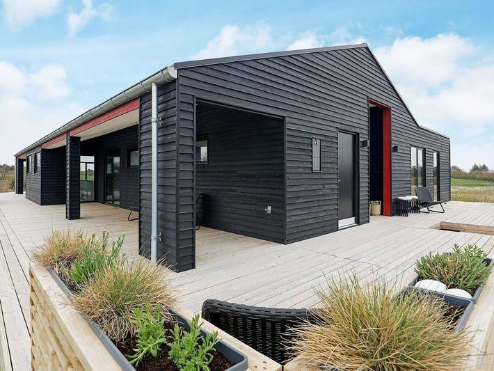 Ferienhaus für 10 Personen, mit Whirlpool und Terrasse, kinderfreundlich in Nr. Lyngby