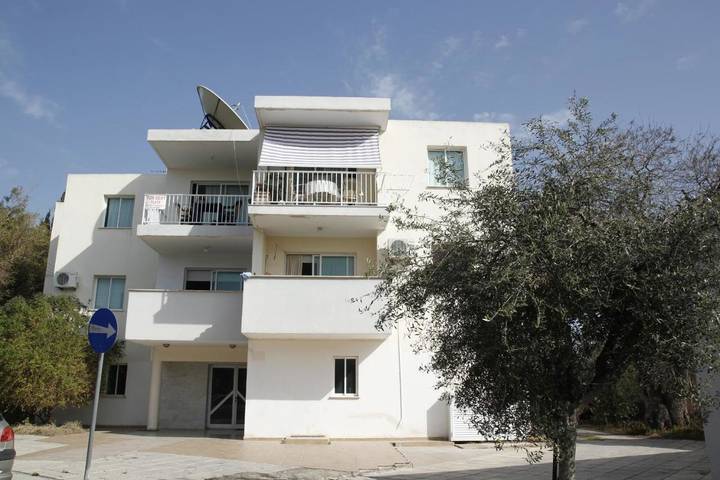 Holiday rental for 4 people, with view and garden in Kato Paphos