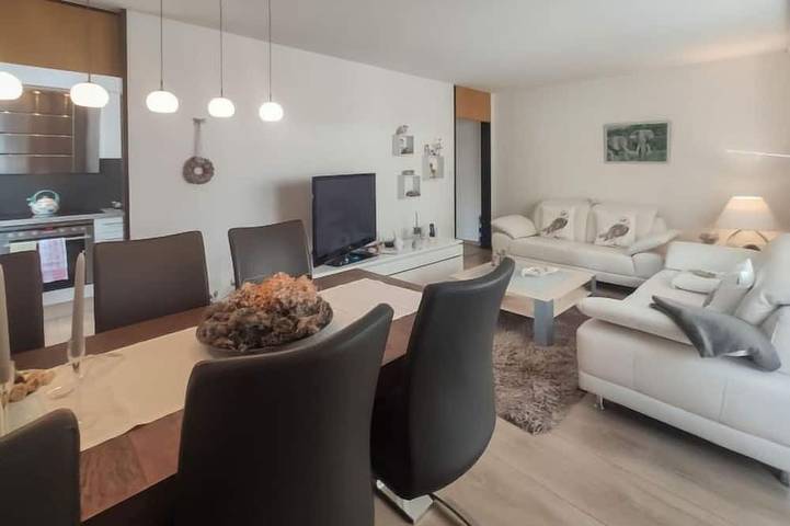 Ferienwohnung für 4 Personen, mit Balkon und Garten - 1