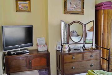 Holiday Home for 5 People in Lytham St Annes, Blackpool Pleasure Beach, Photo 4
