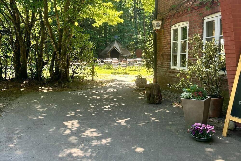 Ganze Wohnung, Kuschelige Ferienwohnung in Alleinlage mitten im Wald in Bohmstedt, Eider-Treene-Sorge