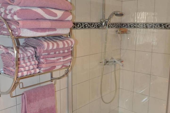 Ferienhaus für 6 Personen, mit Terrasse und Garten in Kall - 4