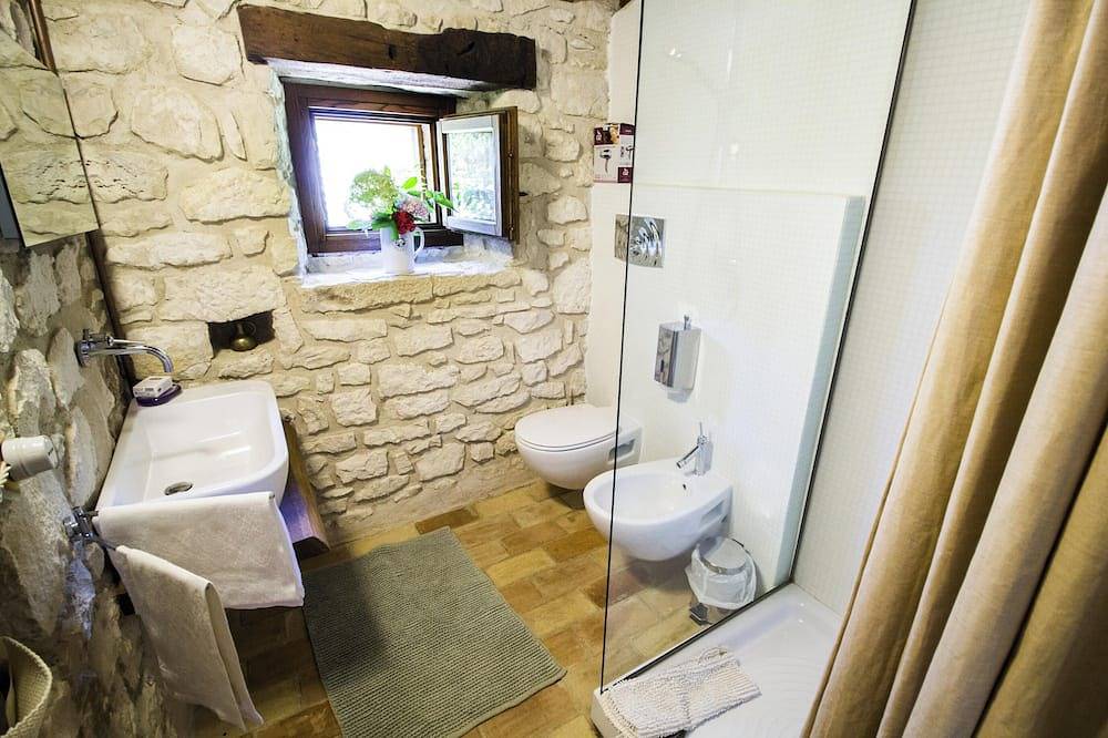 Appartamento intero, Homerez - Appartamento ad Abbateggio in Abbateggio, Parco Nazionale della Majella
