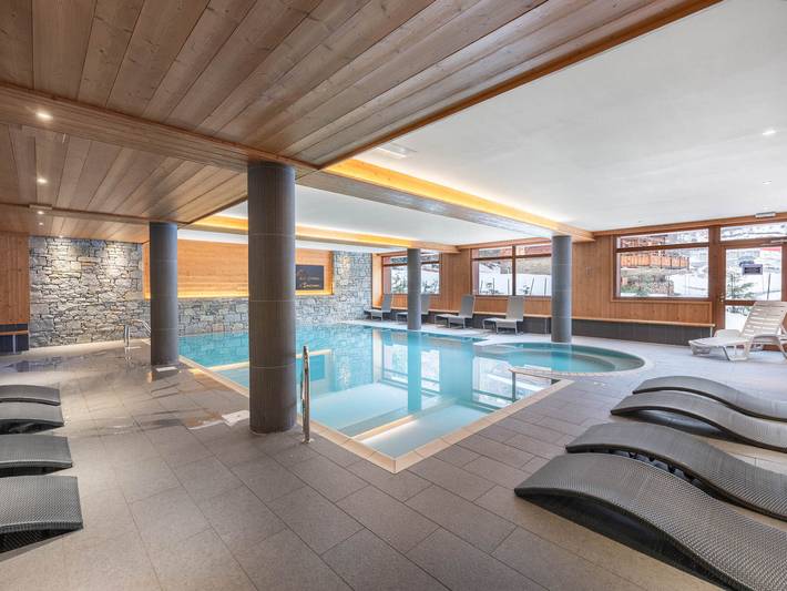 Chalet pour 13 personnes, avec terrasse et piscine à Les Saisies - 3