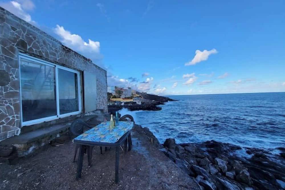 Casa encima del mar. Impresionante. in La Puente (Canary Islands), Güímar