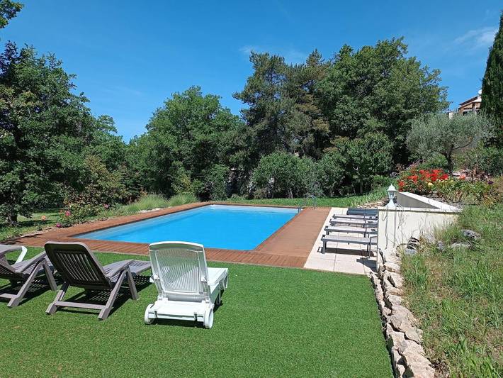 Chambre d’hôte pour 2 personnes, avec piscine ainsi que jardin et vue à Murs - 2