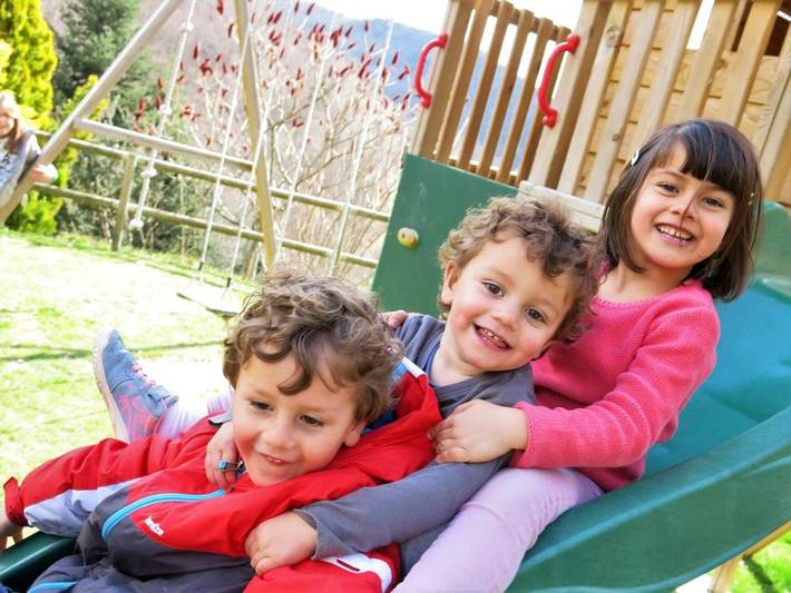 Casa rural para 7 personas, con piscina además de jardín y vistas, Familias con niños en Ripollès - 4