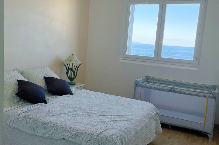 Gîte pour 4 personnes, avec Terrasse dans Miomo - 2