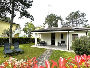 Ferienhaus für 7 Personen, mit Garten in Bibione